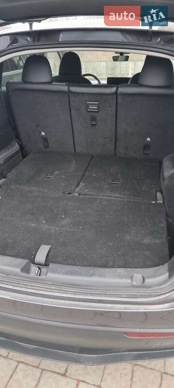 Внедорожник / Кроссовер Tesla Model Y 2023 в Львове фото 10 Внедорожник / Кроссовер Tesla Model Y 2023 в Львове