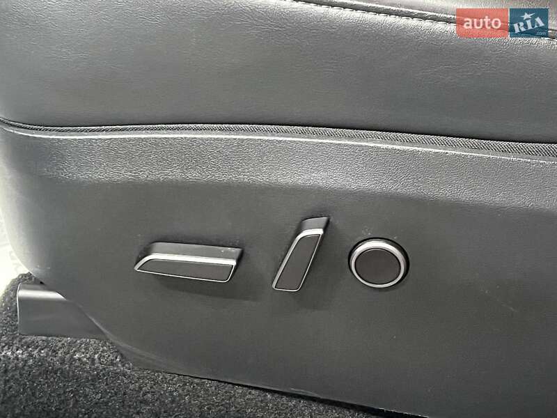 Внедорожник / Кроссовер Tesla Model Y 2023 в Одессе фото 18 Внедорожник / Кроссовер Tesla Model Y 2023 в Одессе