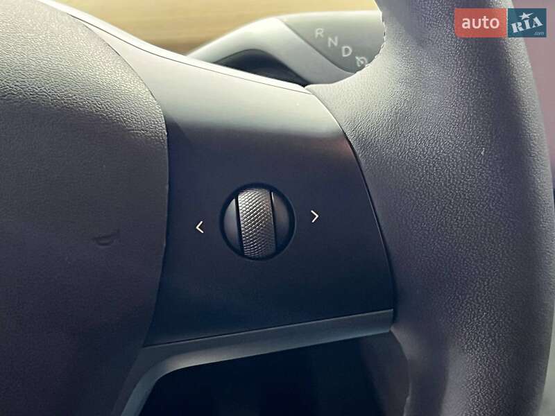 Внедорожник / Кроссовер Tesla Model Y 2023 в Одессе фото 21 Внедорожник / Кроссовер Tesla Model Y 2023 в Одессе