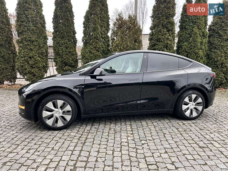 Внедорожник / Кроссовер Tesla Model Y 2023 в Киеве фото 3 Внедорожник / Кроссовер Tesla Model Y 2023 в Киеве