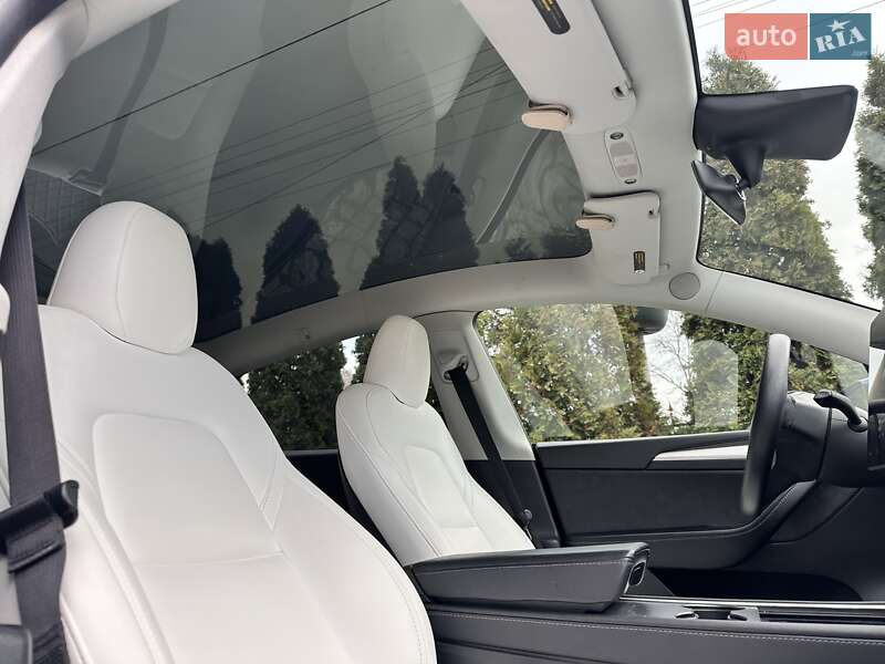 Внедорожник / Кроссовер Tesla Model Y 2023 в Киеве фото 17 Внедорожник / Кроссовер Tesla Model Y 2023 в Киеве