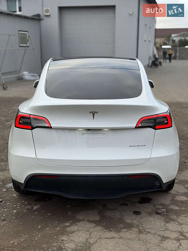 Внедорожник / Кроссовер Tesla Model Y 2022 в Луцке фото 27 Внедорожник / Кроссовер Tesla Model Y 2022 в Луцке