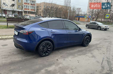 Позашляховик / Кросовер Tesla Model Y 2021 в Києві