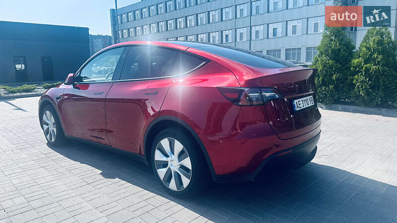 Tesla Model Y 2024 Tesla Model Y 2024