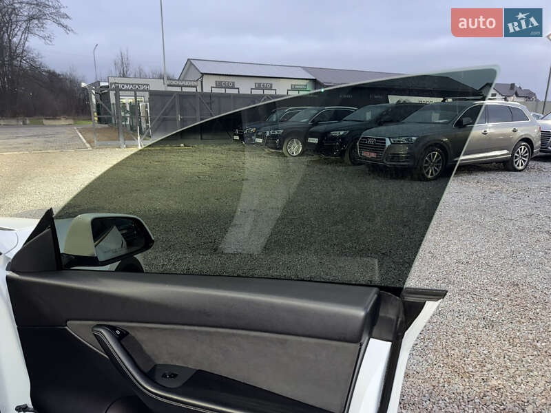 Внедорожник / Кроссовер Tesla Model Y 2021 в Стрые фото 66 Внедорожник / Кроссовер Tesla Model Y 2021 в Стрые