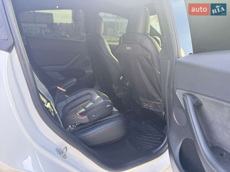 Внедорожник / Кроссовер Tesla Model Y 2022 в Харькове фото 19 Внедорожник / Кроссовер Tesla Model Y 2022 в Харькове