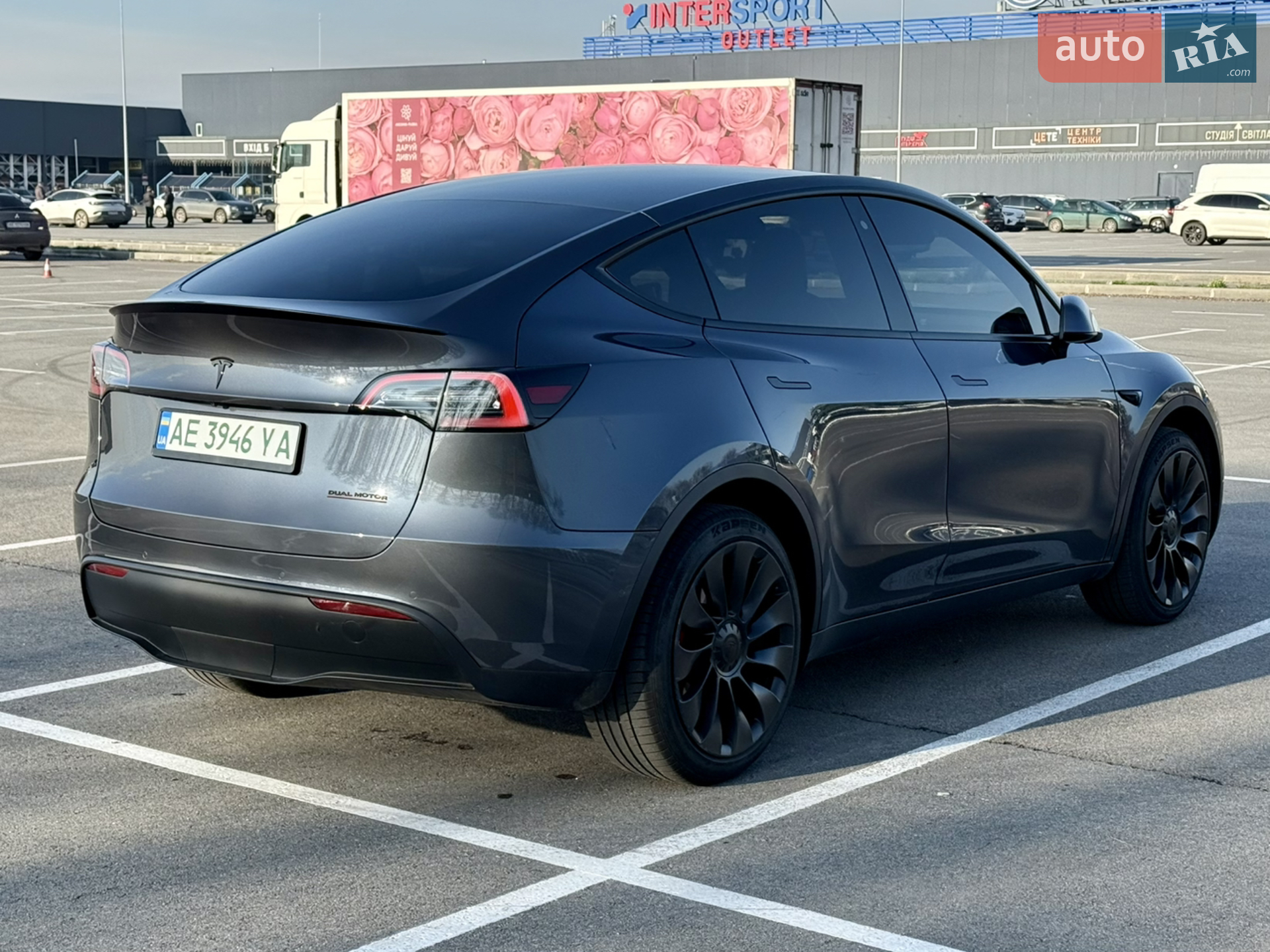 2020 Tesla Model Y - мініатюра 7