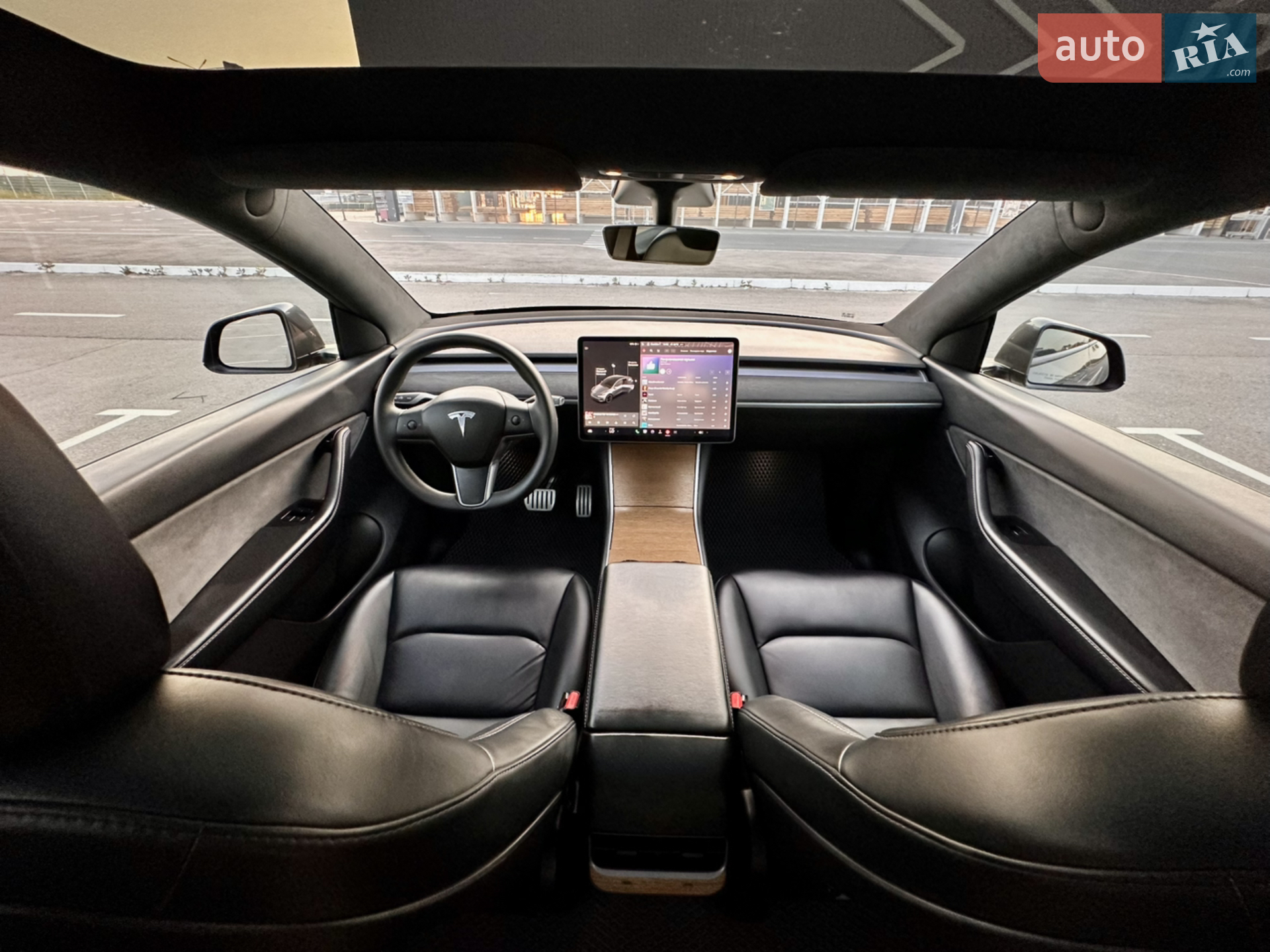 2020 Tesla Model Y - мініатюра 16