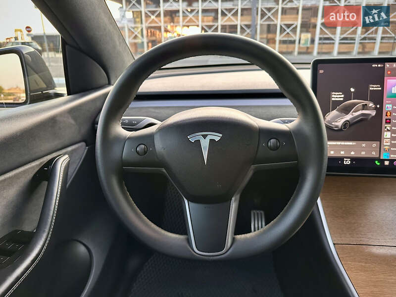 Внедорожник / Кроссовер Tesla Model Y 2020 в Днепре фото 18 Внедорожник / Кроссовер Tesla Model Y 2020 в Днепре