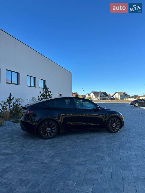 Внедорожник / Кроссовер Tesla Model Y 2020 в Луцке фото 6 Внедорожник / Кроссовер Tesla Model Y 2020 в Луцке