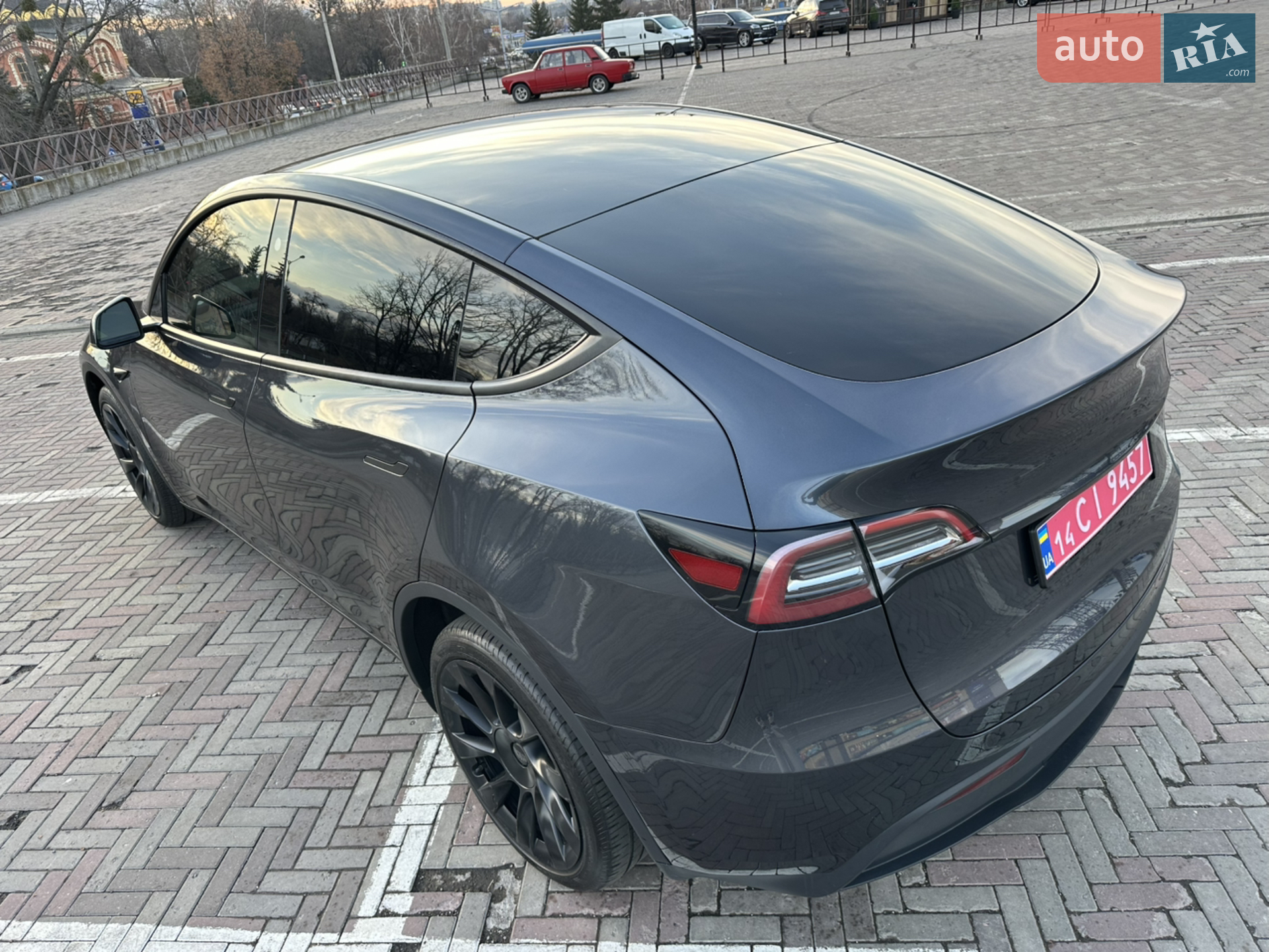 2024 Tesla Model Y - мініатюра 12
