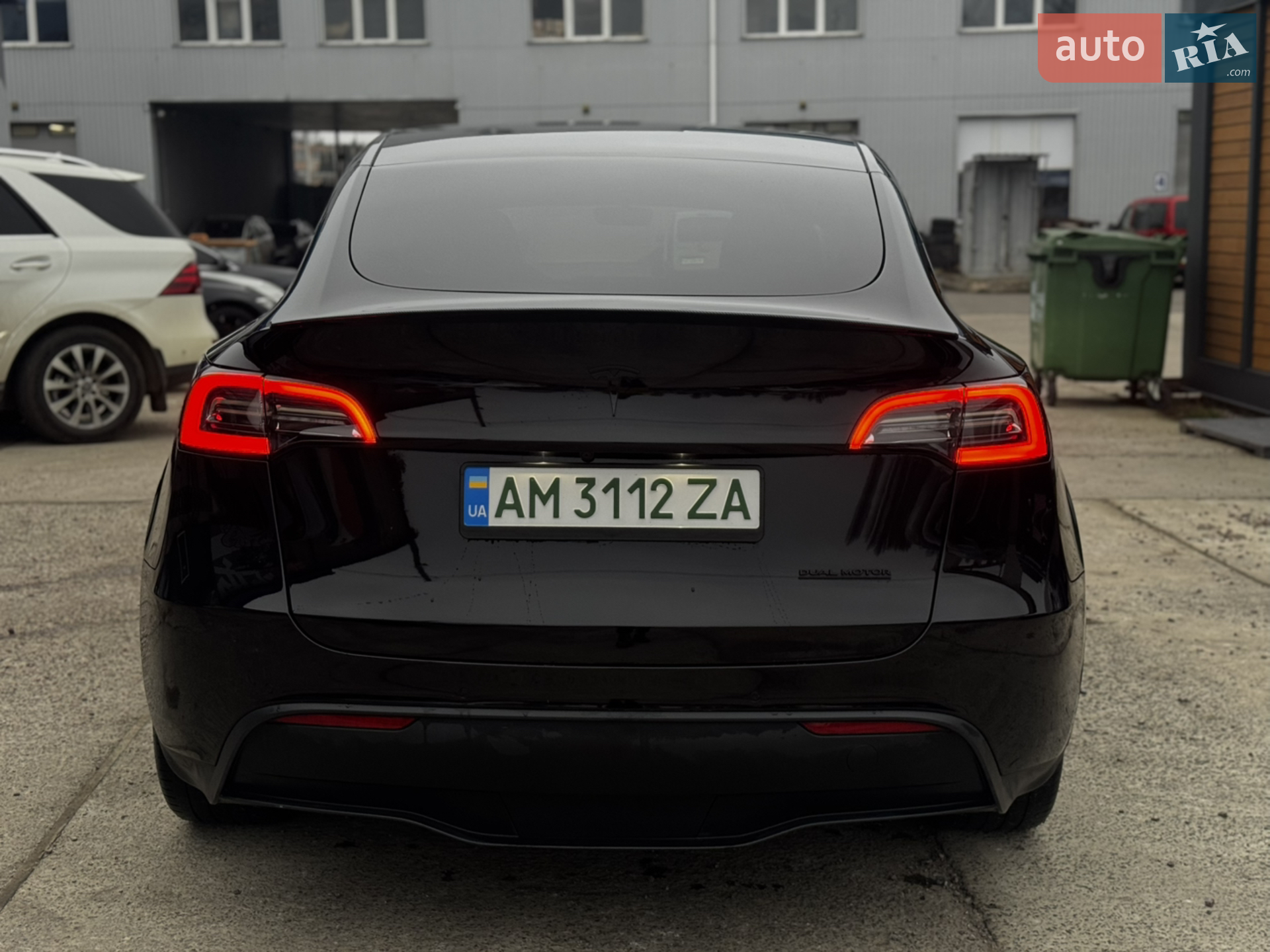 2021 Tesla Model Y - мініатюра 8