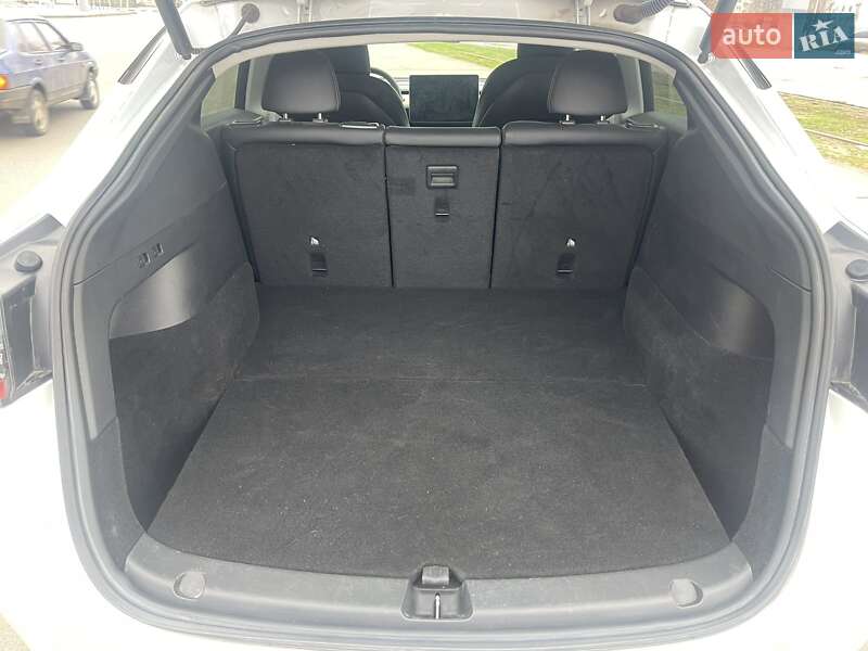 Внедорожник / Кроссовер Tesla Model Y 2021 в Харькове фото 9 Внедорожник / Кроссовер Tesla Model Y 2021 в Харькове