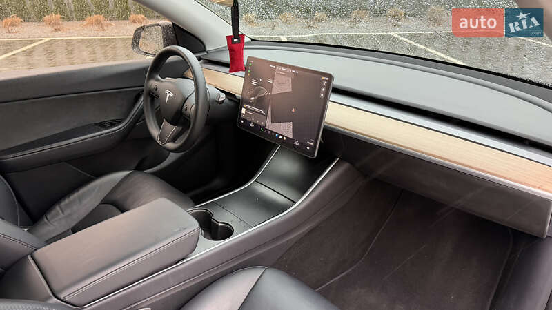 Внедорожник / Кроссовер Tesla Model Y 2020 в Луцке фото 22 Внедорожник / Кроссовер Tesla Model Y 2020 в Луцке