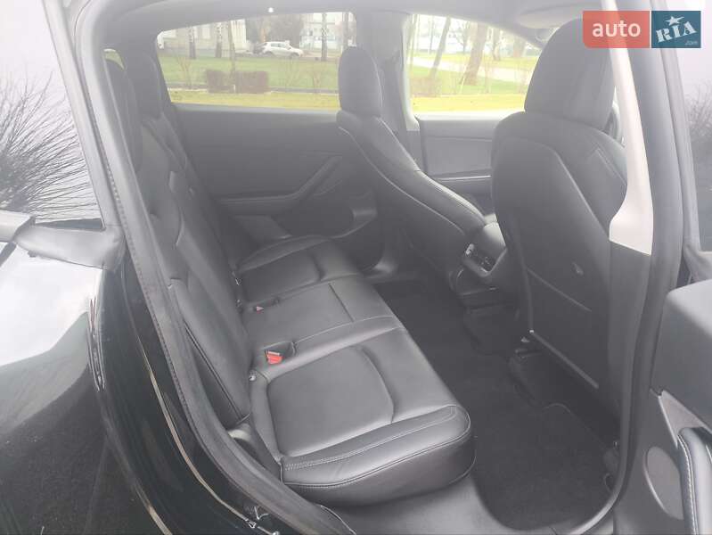 Внедорожник / Кроссовер Tesla Model Y 2021 в Броварах фото 29 Внедорожник / Кроссовер Tesla Model Y 2021 в Броварах