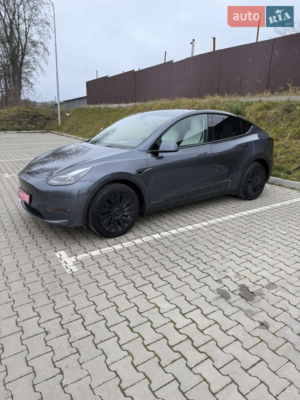 Внедорожник / Кроссовер Tesla Model Y 2023 в Тернополе фото 5 Внедорожник / Кроссовер Tesla Model Y 2023 в Тернополе