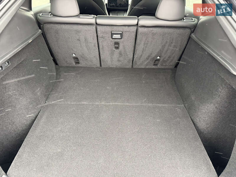 Внедорожник / Кроссовер Tesla Model Y 2024 в Харькове фото 12 Внедорожник / Кроссовер Tesla Model Y 2024 в Харькове