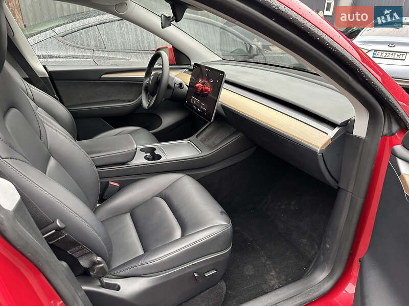 Внедорожник / Кроссовер Tesla Model Y 2023 в Киеве фото 22 Внедорожник / Кроссовер Tesla Model Y 2023 в Киеве