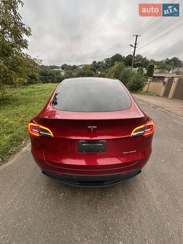 Внедорожник / Кроссовер Tesla Model Y 2024 в Львове фото 6 Внедорожник / Кроссовер Tesla Model Y 2024 в Львове