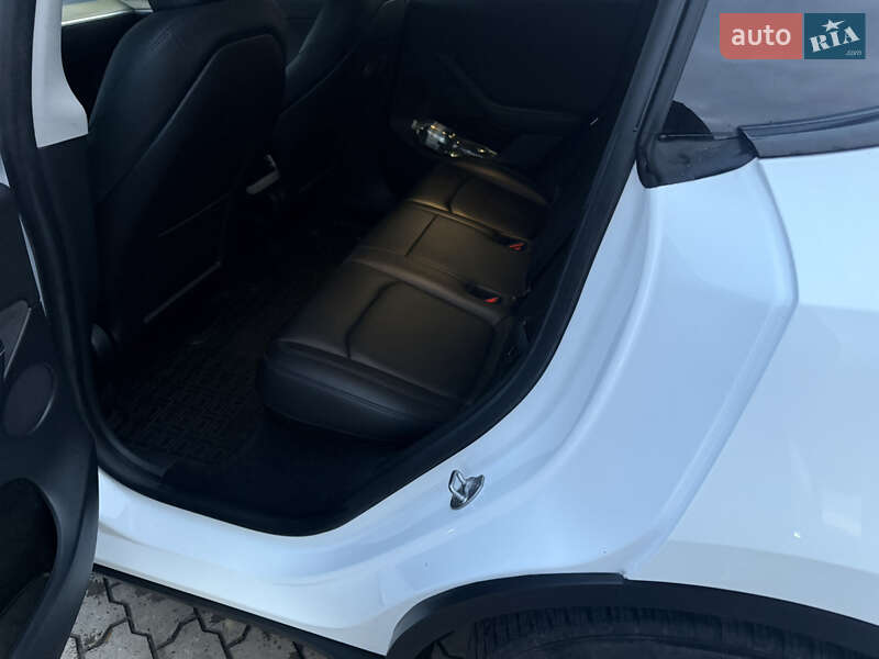 Внедорожник / Кроссовер Tesla Model Y 2023 в Снятине