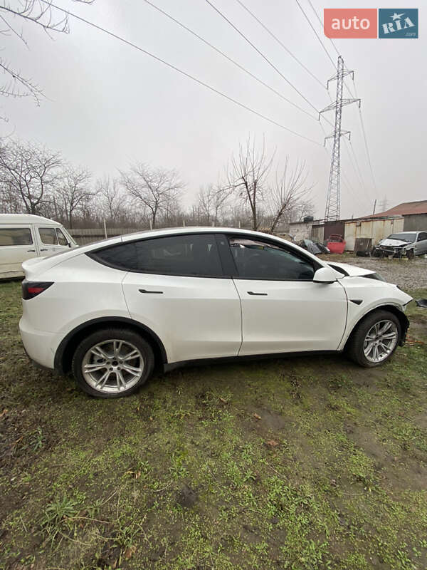 Внедорожник / Кроссовер Tesla Model Y 2022 в Запорожье фото 6 Внедорожник / Кроссовер Tesla Model Y 2022 в Запорожье