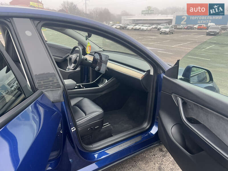 Внедорожник / Кроссовер Tesla Model Y 2021 в Ужгороде фото 23 Внедорожник / Кроссовер Tesla Model Y 2021 в Ужгороде