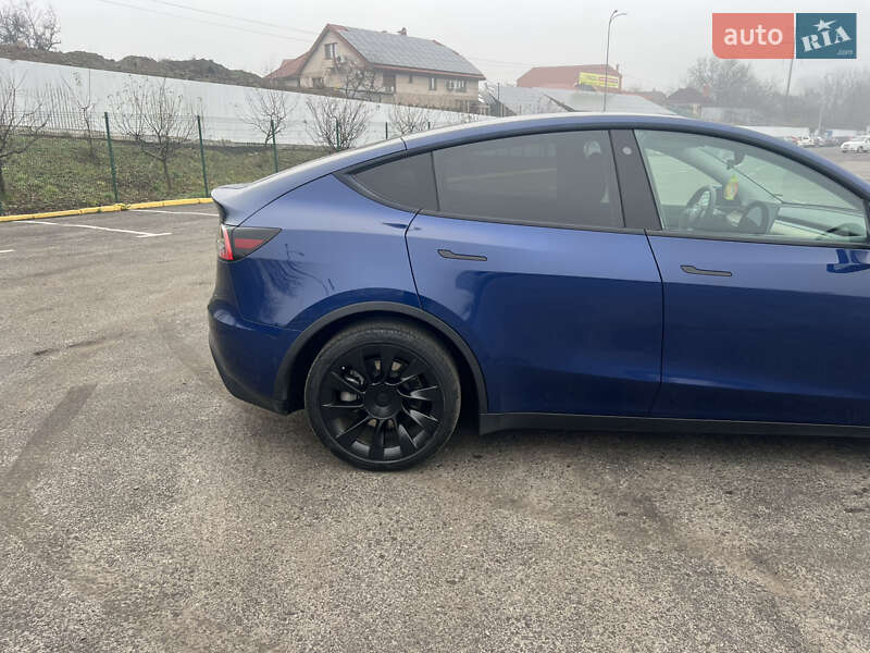 Внедорожник / Кроссовер Tesla Model Y 2021 в Ужгороде фото 31 Внедорожник / Кроссовер Tesla Model Y 2021 в Ужгороде