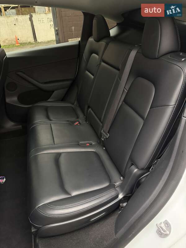 Внедорожник / Кроссовер Tesla Model Y 2022 в Новомосковске фото 10 Внедорожник / Кроссовер Tesla Model Y 2022 в Новомосковске