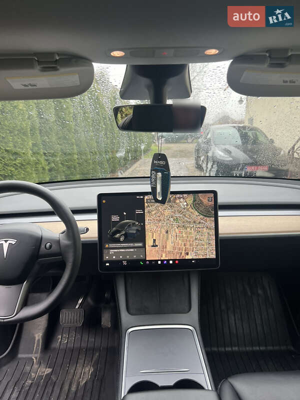 Внедорожник / Кроссовер Tesla Model Y 2021 в Ужгороде фото 7 Внедорожник / Кроссовер Tesla Model Y 2021 в Ужгороде