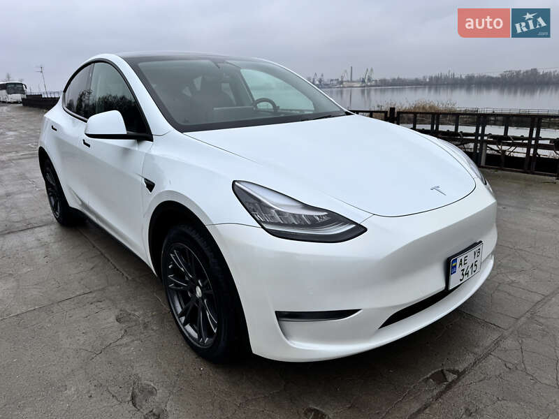 Внедорожник / Кроссовер Tesla Model Y 2020 в Днепре фото 41 Внедорожник / Кроссовер Tesla Model Y 2020 в Днепре