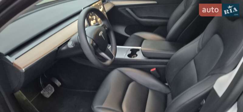 Внедорожник / Кроссовер Tesla Model Y 2022 в Кропивницком