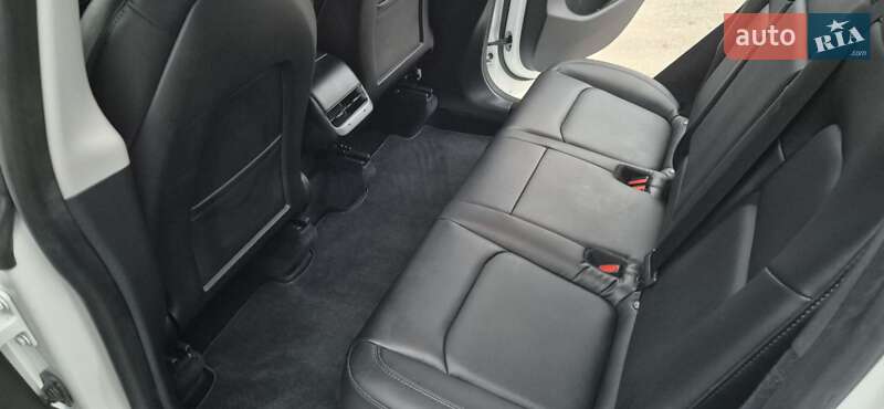 Внедорожник / Кроссовер Tesla Model Y 2022 в Кропивницком