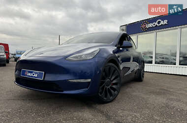 Внедорожник / Кроссовер Tesla Model Y 2023 в Киеве