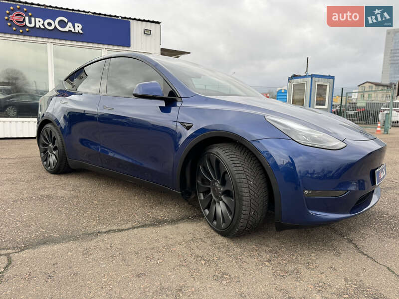 Внедорожник / Кроссовер Tesla Model Y 2023 в Киеве фото 6 Внедорожник / Кроссовер Tesla Model Y 2023 в Киеве