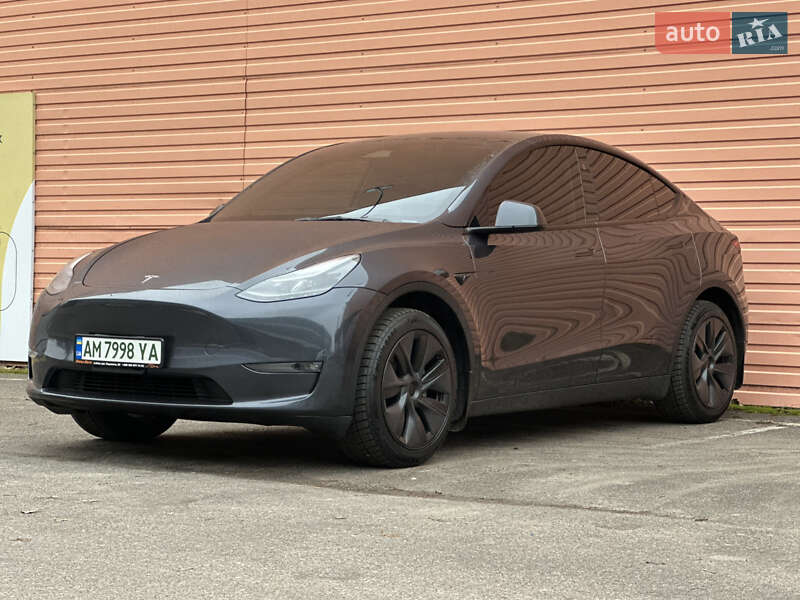 Внедорожник / Кроссовер Tesla Model Y 2024 в Киеве фото 10 Внедорожник / Кроссовер Tesla Model Y 2024 в Киеве