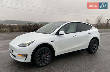 Позашляховик / Кросовер Tesla Model Y 2021 в Вінниці