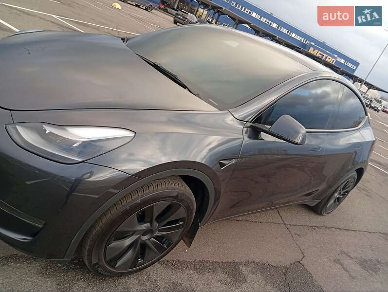 Внедорожник / Кроссовер Tesla Model Y 2025 в Киеве фото 3 Внедорожник / Кроссовер Tesla Model Y 2025 в Киеве
