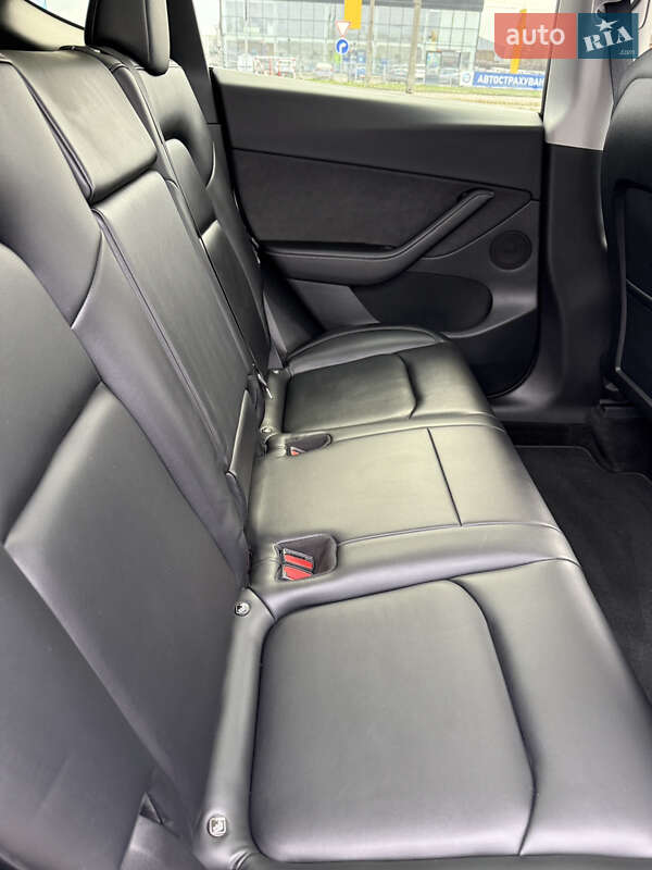 Внедорожник / Кроссовер Tesla Model Y 2022 в Киеве фото 10 Внедорожник / Кроссовер Tesla Model Y 2022 в Киеве