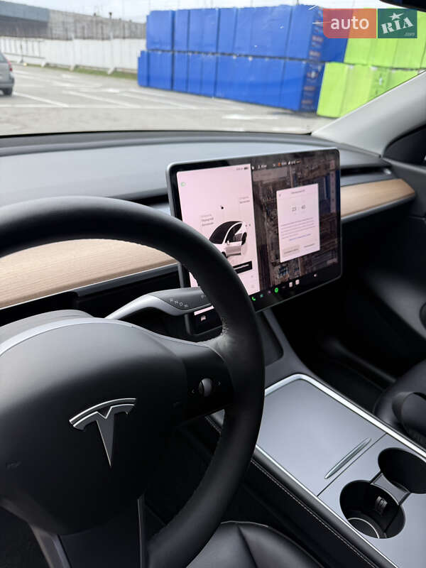 Внедорожник / Кроссовер Tesla Model Y 2022 в Киеве фото 12 Внедорожник / Кроссовер Tesla Model Y 2022 в Киеве