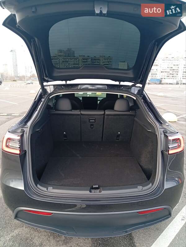 Внедорожник / Кроссовер Tesla Model Y 2025 в Киеве фото 30 Внедорожник / Кроссовер Tesla Model Y 2025 в Киеве