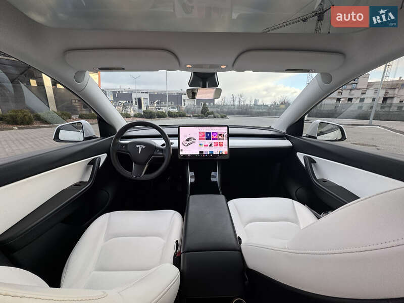 Внедорожник / Кроссовер Tesla Model Y 2021 в Харькове