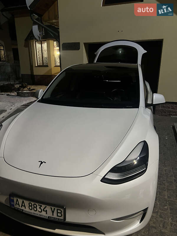Внедорожник / Кроссовер Tesla Model Y 2023 в Хмельнике фото 5 Внедорожник / Кроссовер Tesla Model Y 2023 в Хмельнике