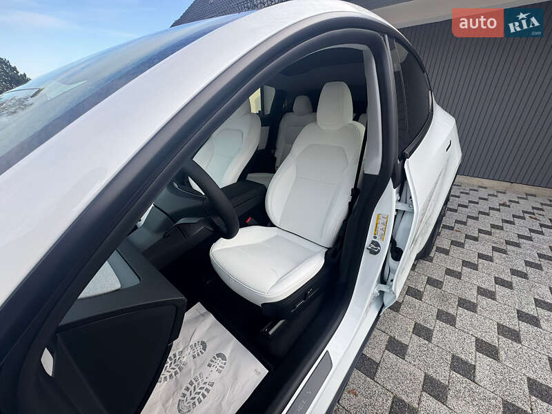 Внедорожник / Кроссовер Tesla Model Y 2025 в Ровно фото 48 Внедорожник / Кроссовер Tesla Model Y 2025 в Ровно