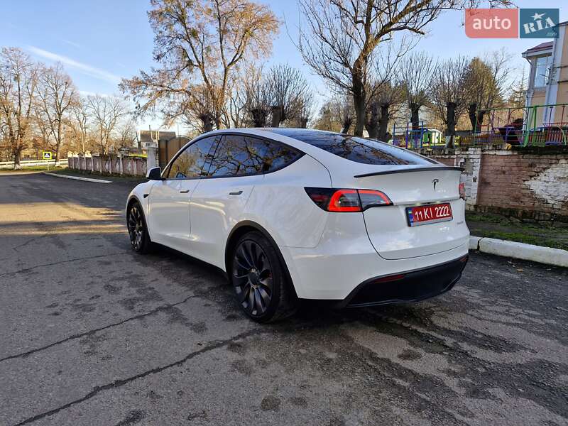 Внедорожник / Кроссовер Tesla Model Y 2022 в Тростянце