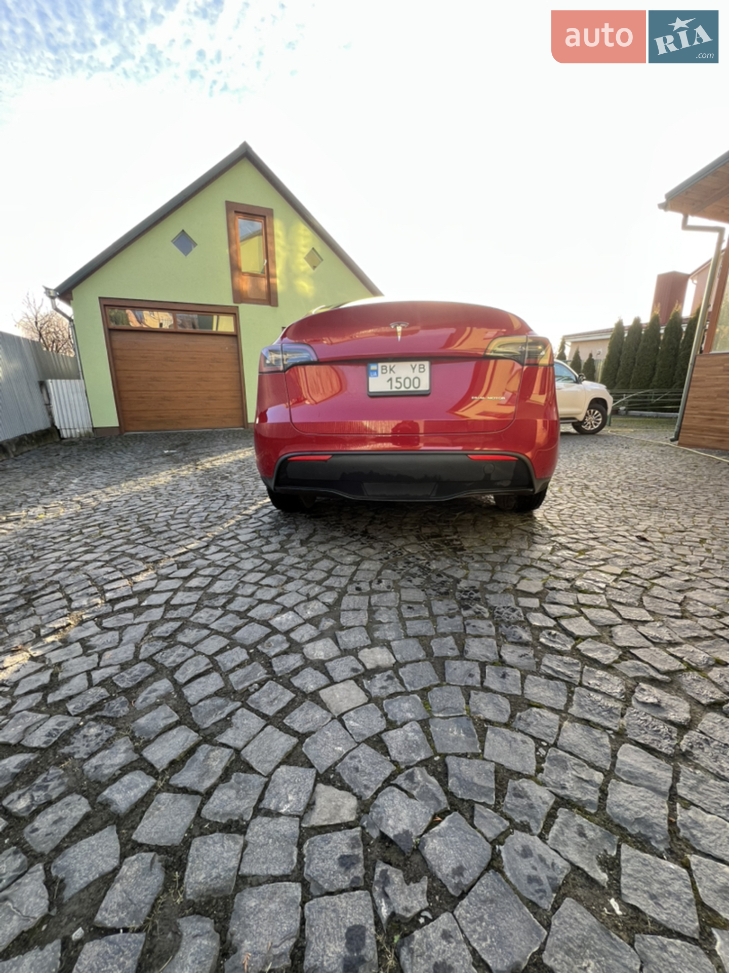 2022 Tesla Model Y - мініатюра 3