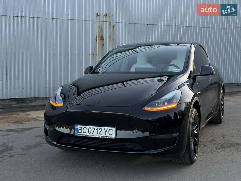 Tesla Model Y 2024 Tesla Model Y 2024