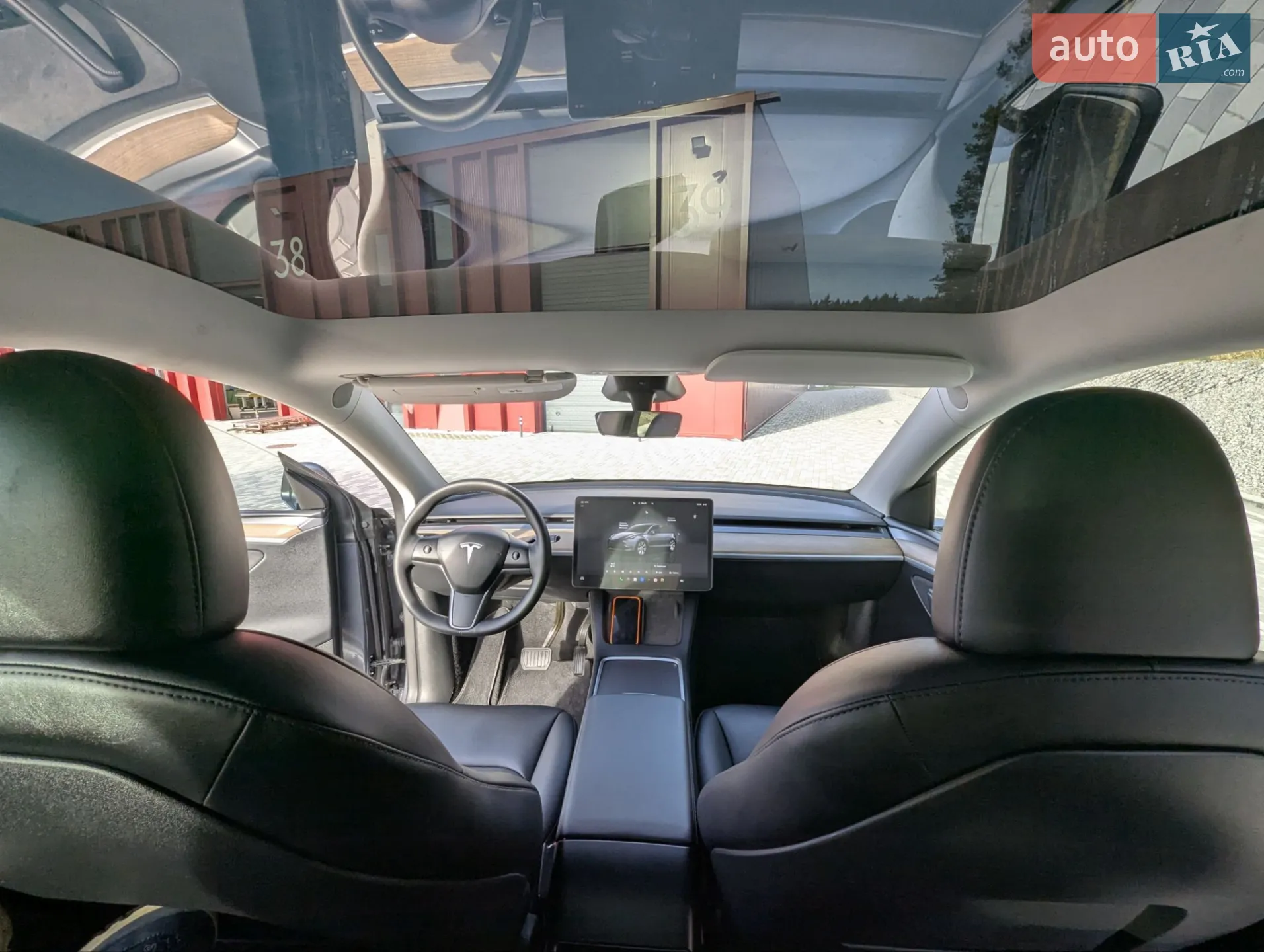 2023 Tesla Model Y - мініатюра 23