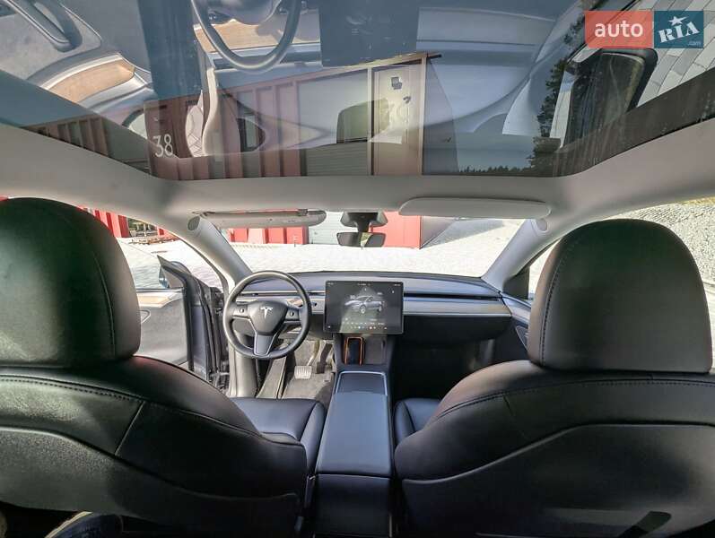 Внедорожник / Кроссовер Tesla Model Y 2024 в Львове фото 22 Внедорожник / Кроссовер Tesla Model Y 2024 в Львове