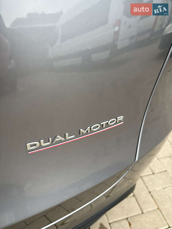 Внедорожник / Кроссовер Tesla Model Y 2024 в Ровно фото 14 Внедорожник / Кроссовер Tesla Model Y 2024 в Ровно