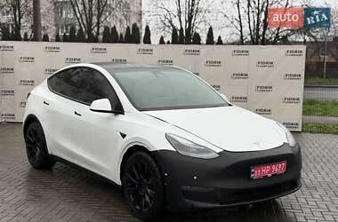 Внедорожник / Кроссовер Tesla Model Y 2020 в Луцке